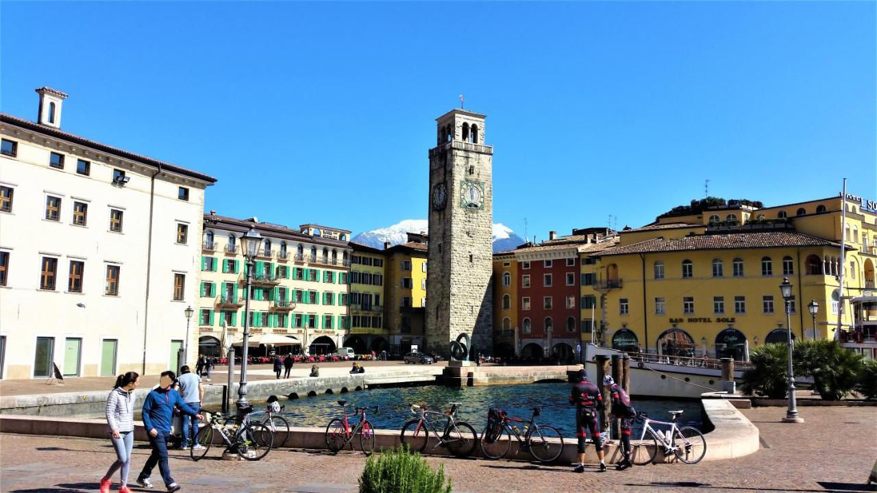 Loft Martini Lejlighed Riva del Garda Eksteriør billede